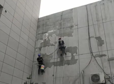 竞秀楼顶漏水维修公司分享下竞秀外墙防水的注意事项